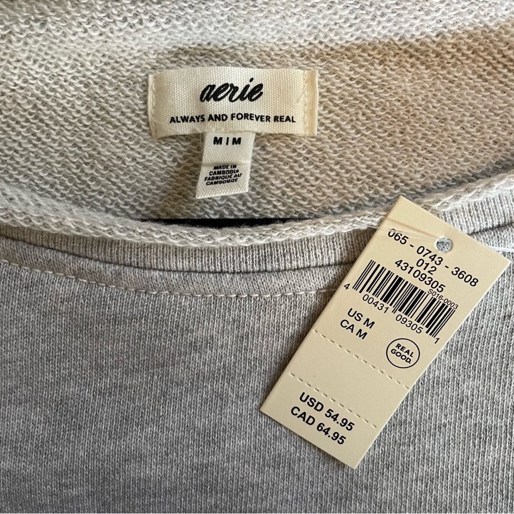 AERIE NWT 2025 Ruffle Sleeve Sweatshirt Raw Edge Neck and Hem Boxy Fit - Picture 5 of 12